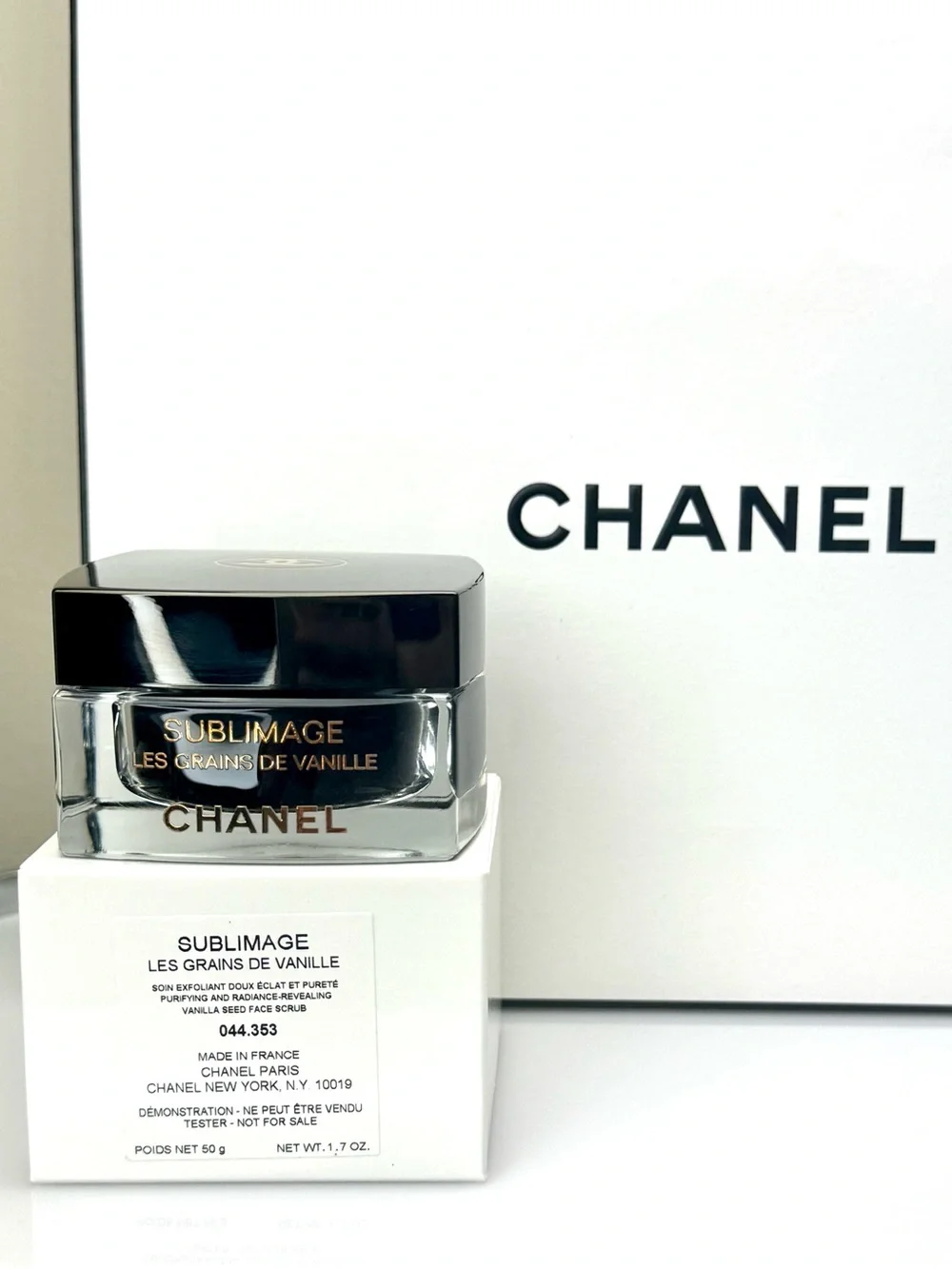 Chanel Sublimage Les Grains de Vanille Facial Scrub Full Size 1.7 BNIB